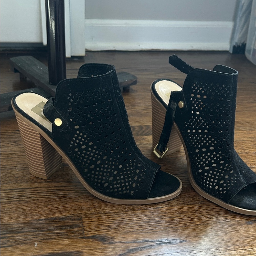 DV by Dolce Vita Black Wedges
